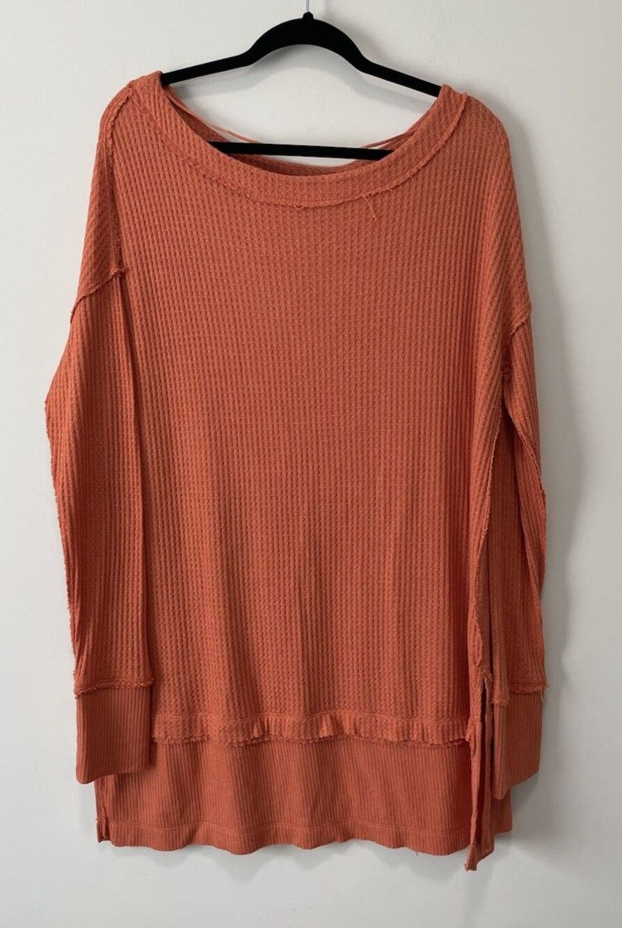Free People Women's Coral Light North Shore Thumb Hole Thermal Tunic Top Large